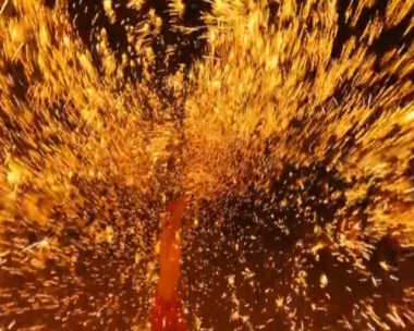 铜梁荷花龙表演